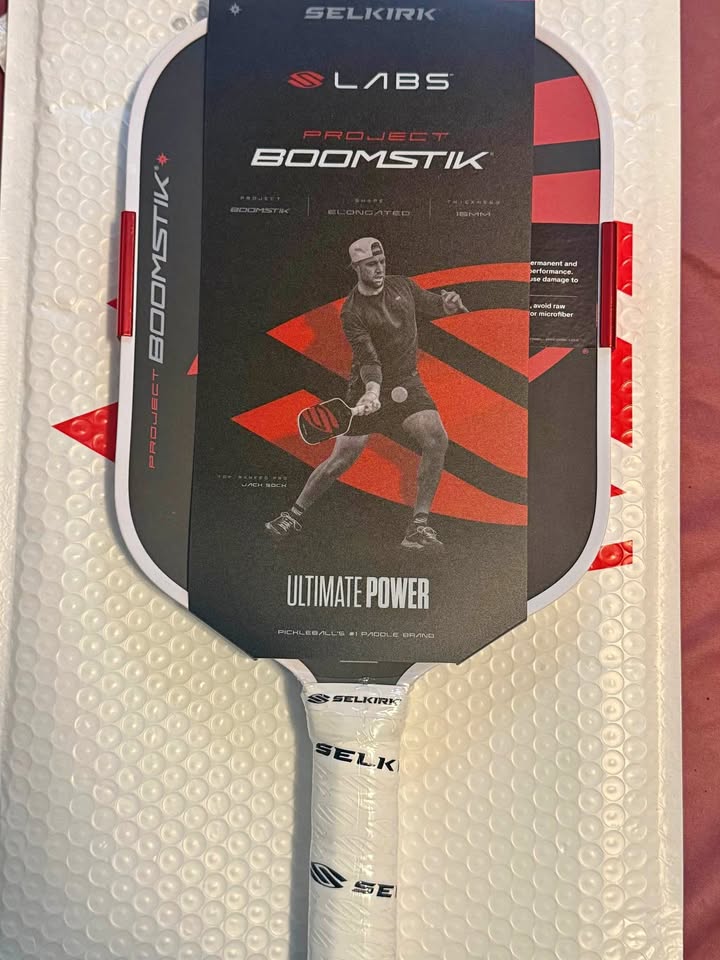 *** OPEN BOX *** Selkirk BOOMSTIK NEVER USED ONLY 1 AVAILABLE ****